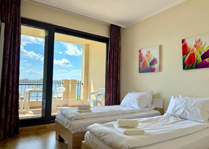 Cosher Gardenia Palace 6 Free Parking Apartamento