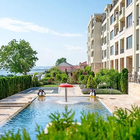 Cosher Gardenia Palace 6