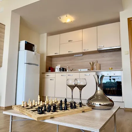 דירה Cosher Gardenia Palace 6 Free Parking פומורי